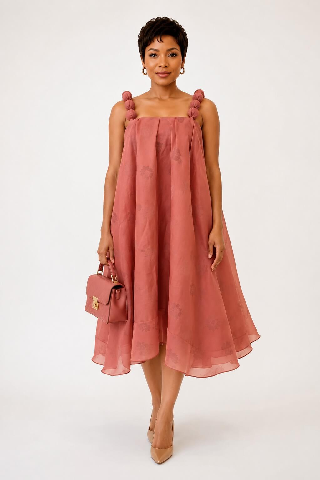 the amara dress (3) the amara dress (3)